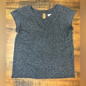 Abercrombie Small‎ T-shirt Keyhole In Back With Slit Gray Heathered Fabric